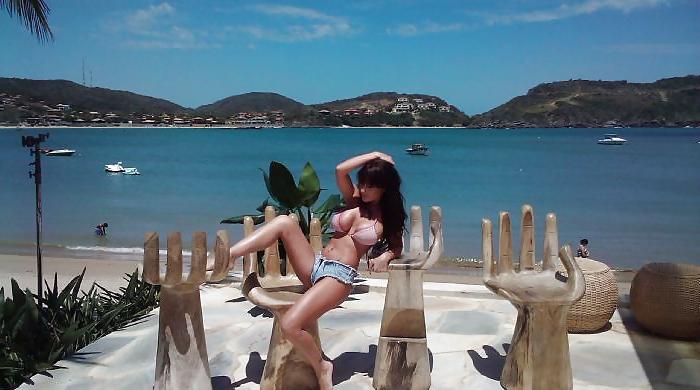 7P Belen big boobs italian escort super sexy