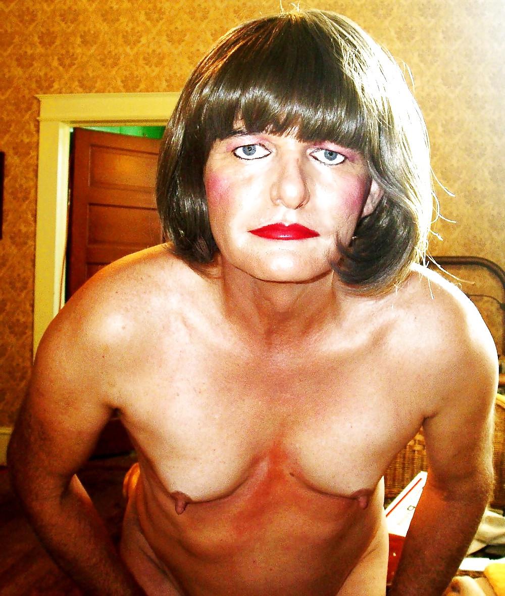 23P Tommy crossdresser