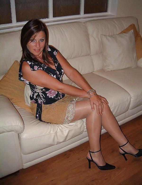 25P Stockings, lingerie, heels ... & cats 18
