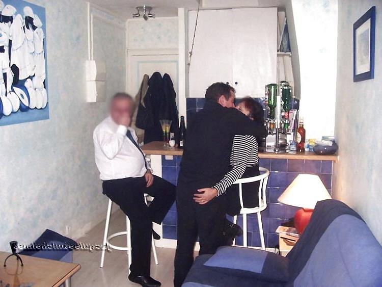 25P Mature Swinger Housewive