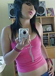 20P Emo-Chicks