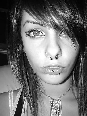25P Emo teen girls