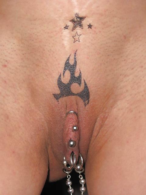 7P Pierced pussy