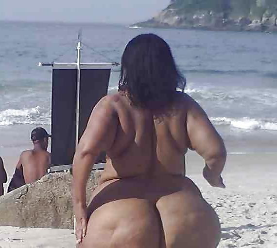 25P Worship her thick big booty!!! 2