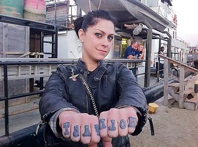 25P Makes me cum part 17: danielle colby cushman