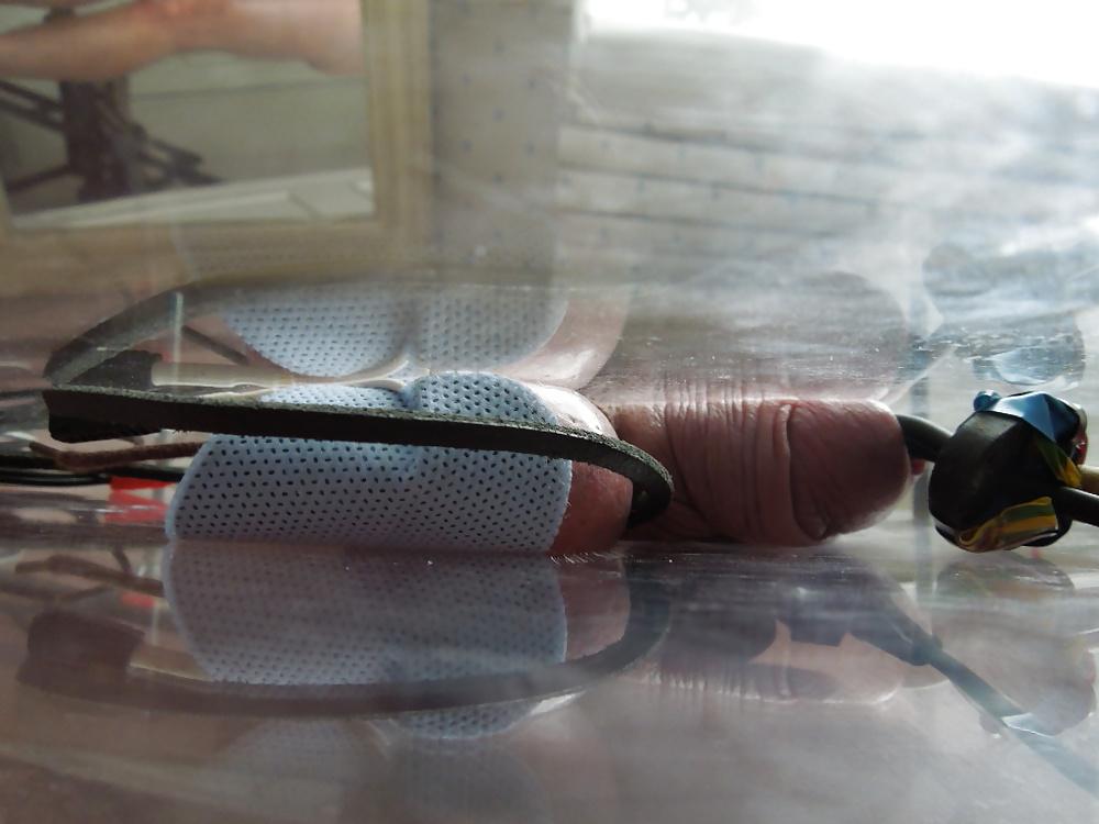 9P Extreme electric cock ball squash