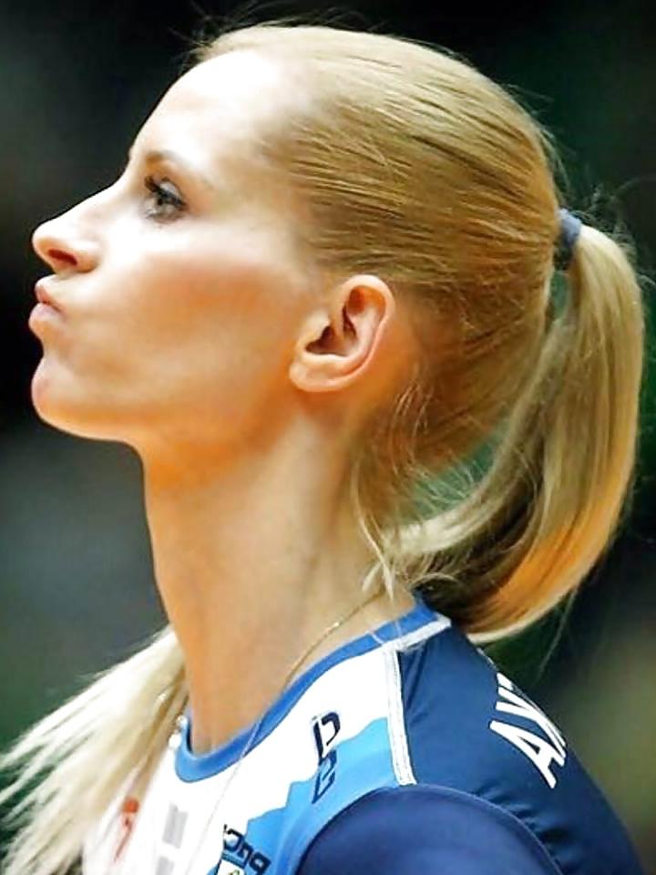 25P Polish Volleyball Girls 2