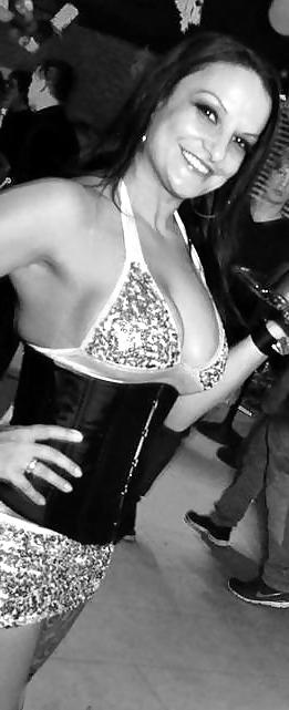 25P German Hot Milf