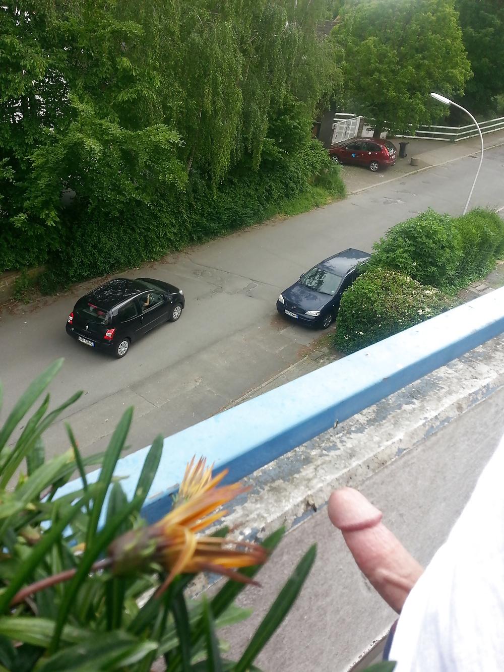 9P Balcony