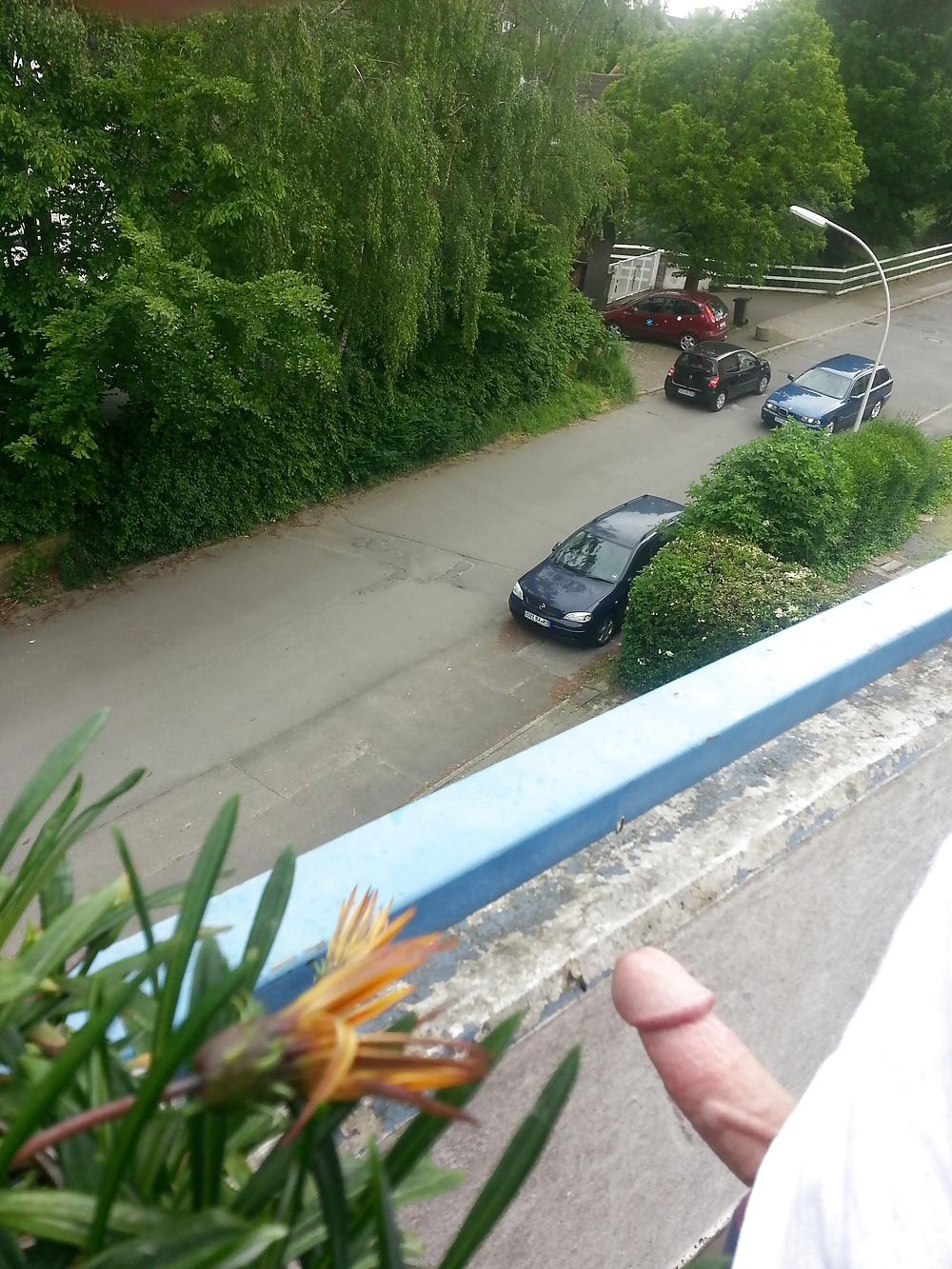 9P Balcony