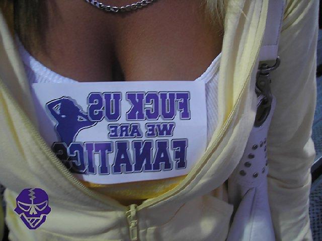 25P Sexy Football Girls