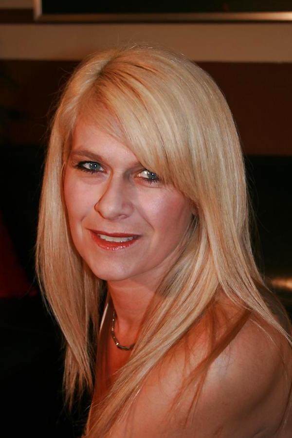 19P Marina the sexiest german milf alive