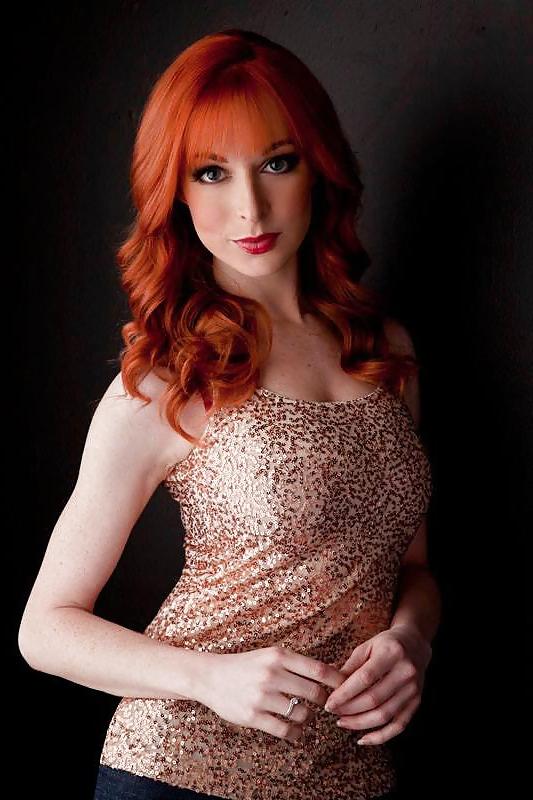 25P Lisa Foiles (non-porn)