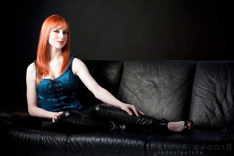 25P Lisa Foiles (non-porn)
