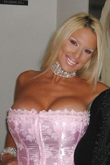 17P Big Boobs 6