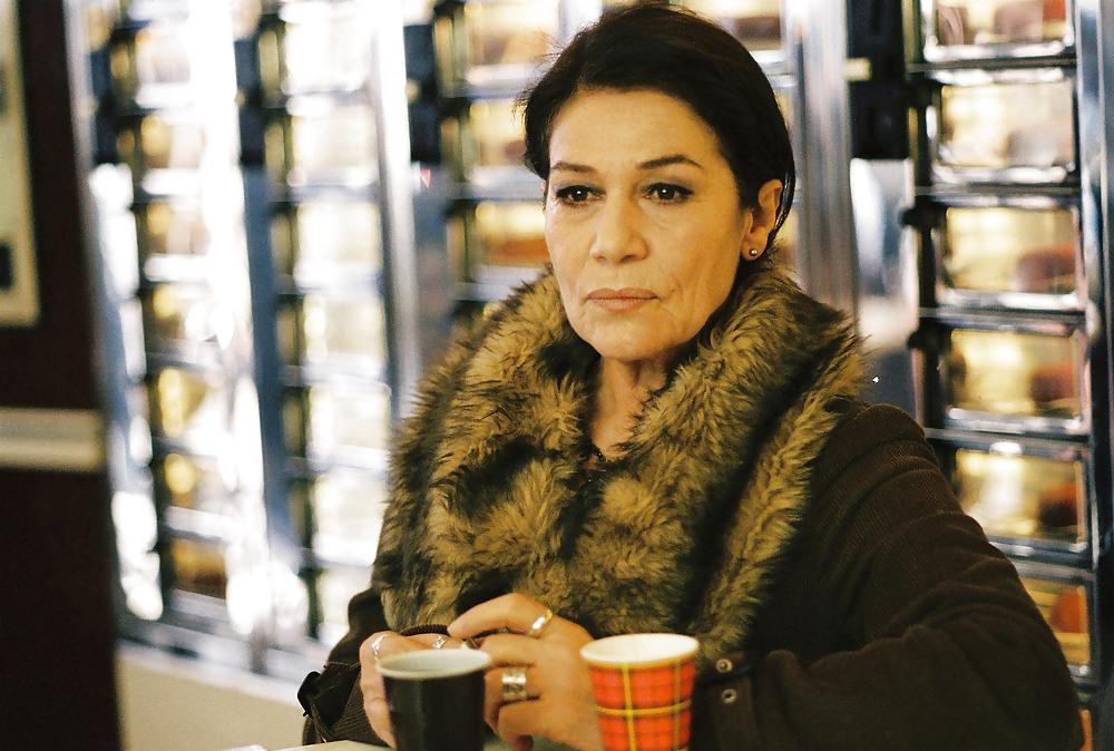 24P Hannelore Elsner - Ripe and hot German Actress