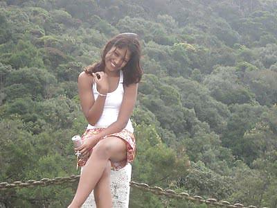 25P Some of the hottest girls from sri lanka