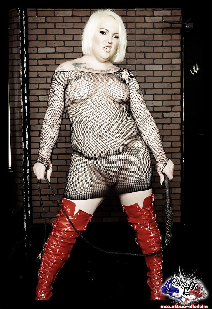 5P Fishnets & Boots