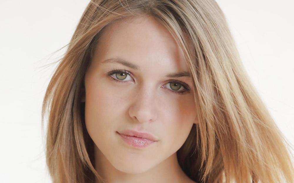 25P Pornstars i'd date in real life