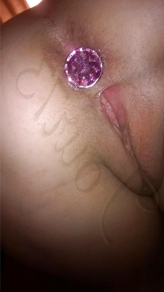 15P Anal toy wife ass