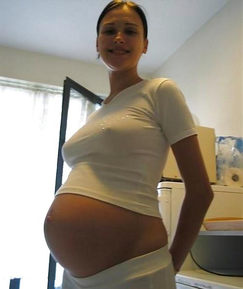 17P Erotic pregnant babes