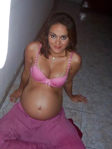 17P Erotic pregnant babes