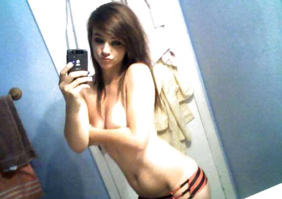 23P Sexy Emo-Girl 4