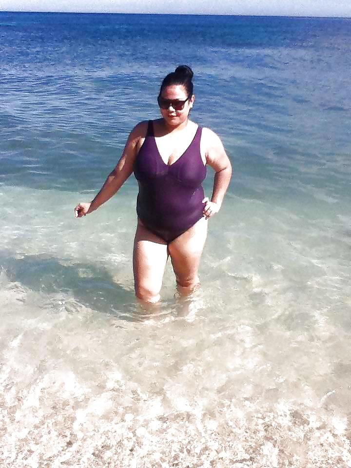 25P Bbw pinay