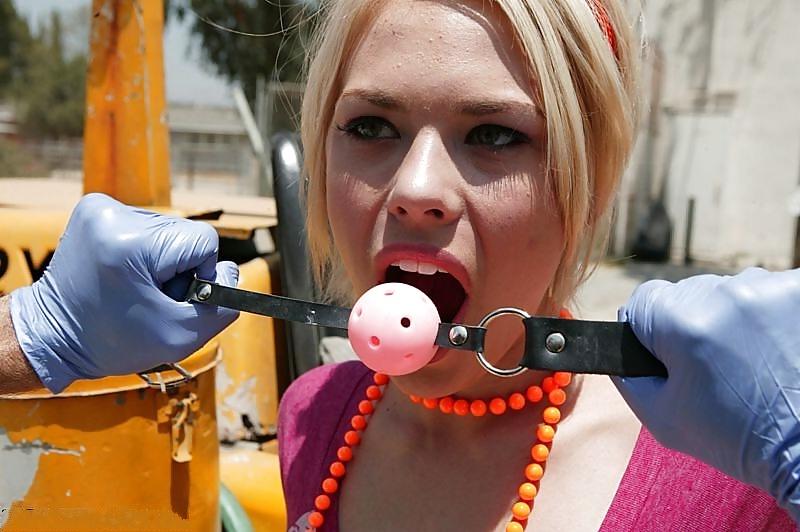 25P BALL-GAG GALLERY