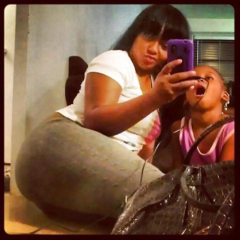 20P Sexy big booty women