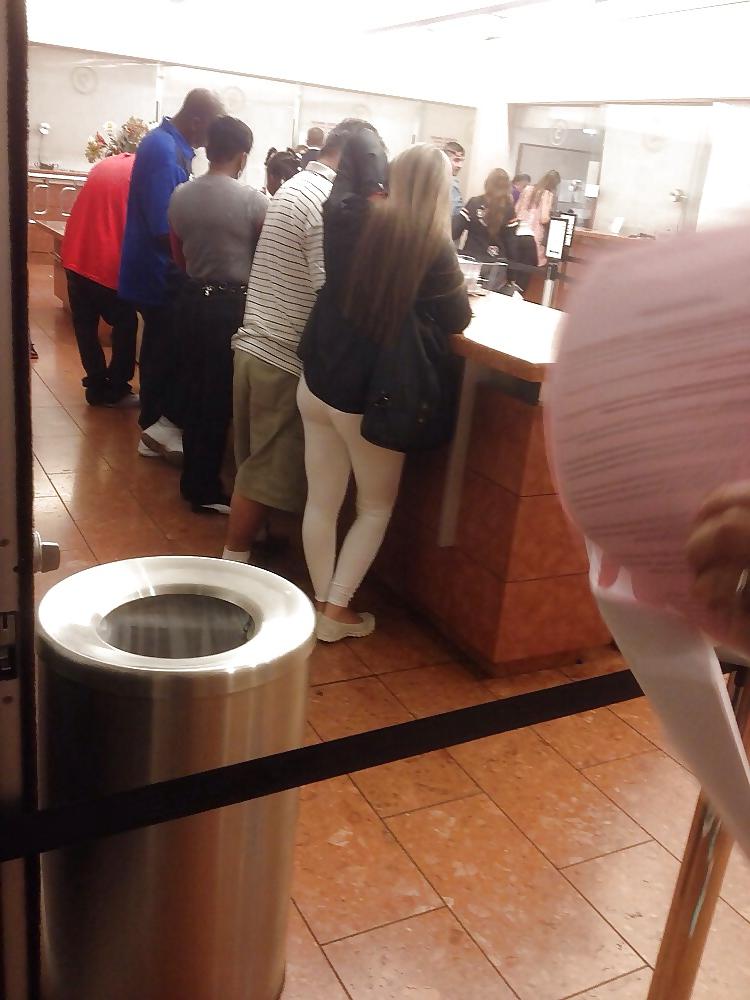 10P Candid mature Latin booty