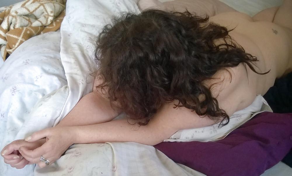 4P Curvy Kelly big butt pawg natural boobs