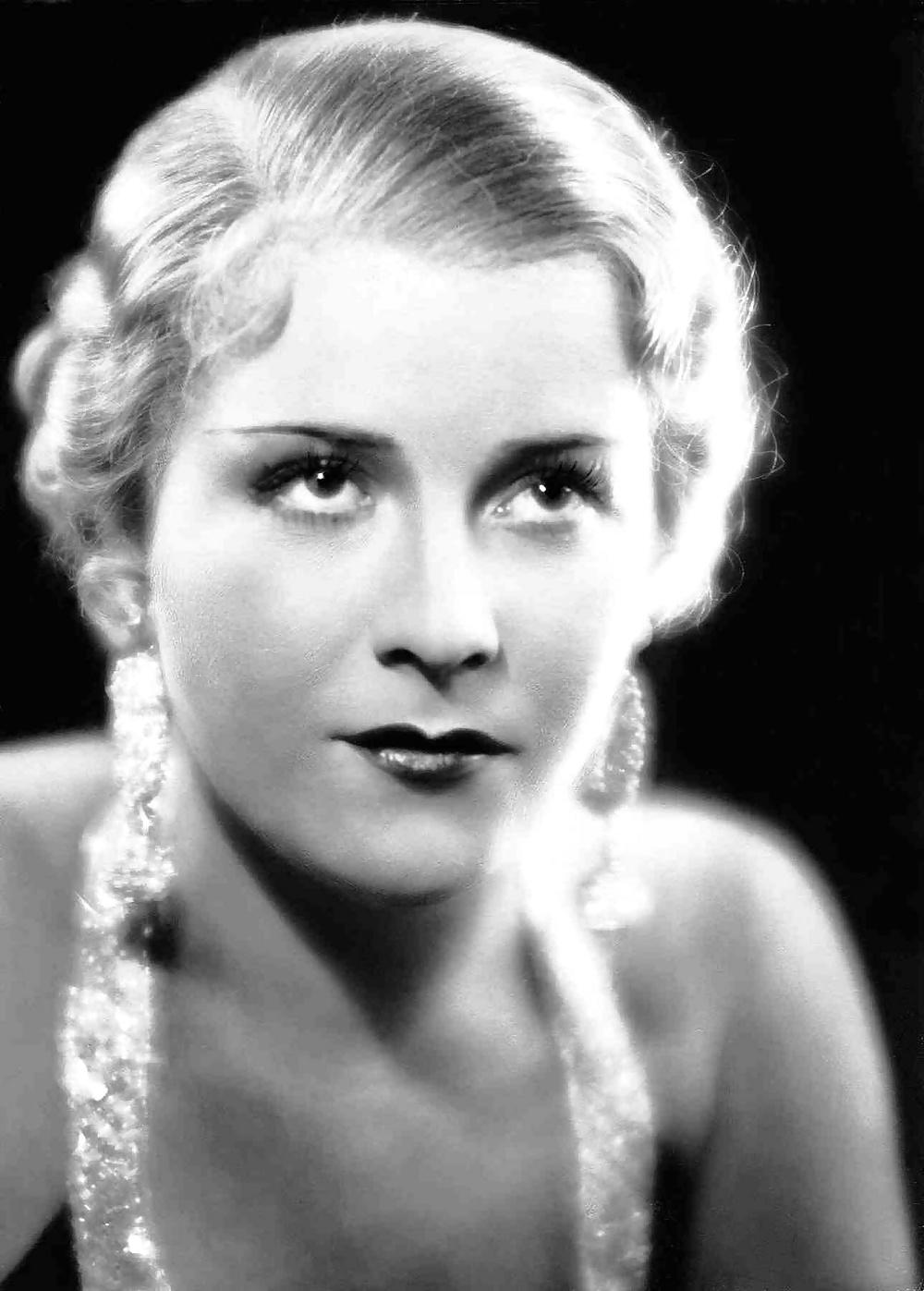 25P Brigitte and other vintage beautys
