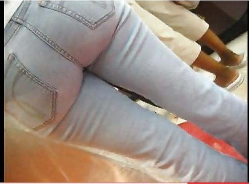 25P Big candid booty bubble butts