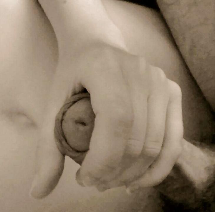 18P Erotic Wife Art 2