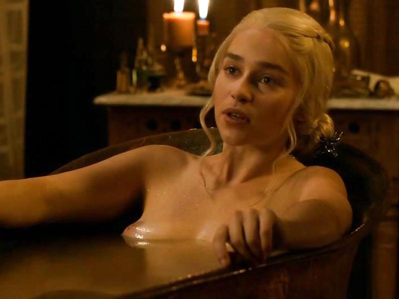 25P Emilia Clarke collection