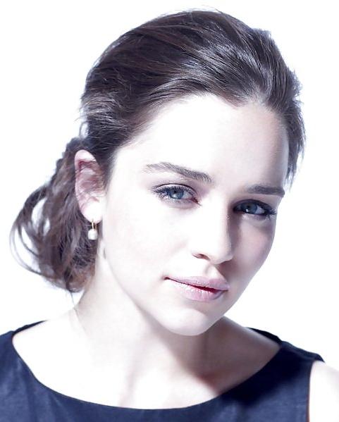 25P Emilia Clarke collection