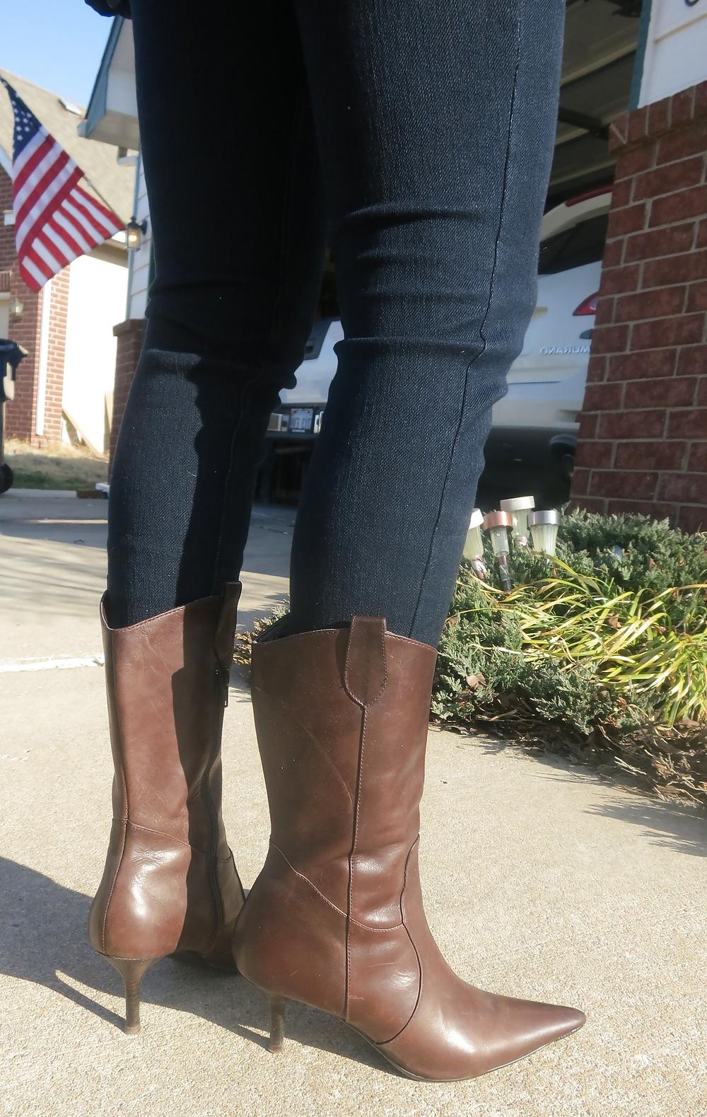 16P Steve madden Boots and my tights