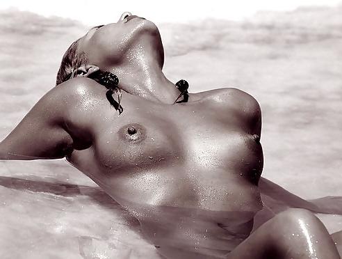 25P Wicked Water Erotic - Session 1