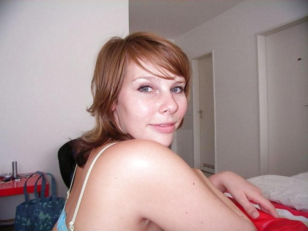 25P The most famous girls on the net 6