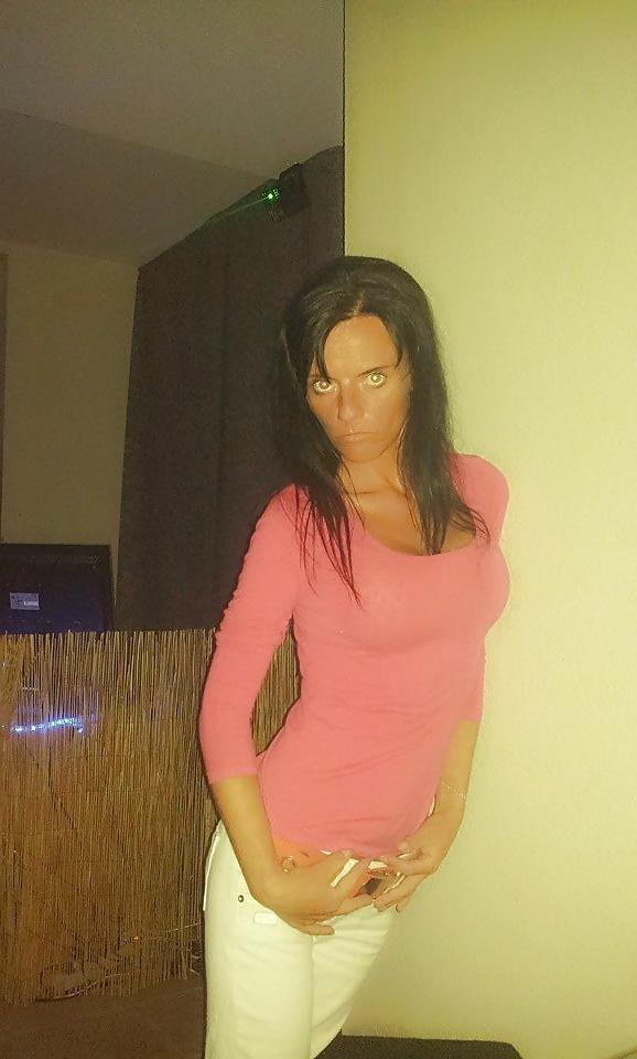 25P Sexy german teens and milfs - please comment