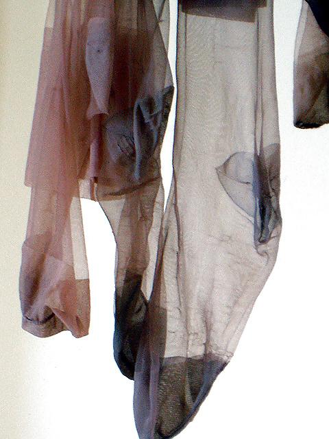25P The Worn Stockings of Madam and me in SUSPENSION