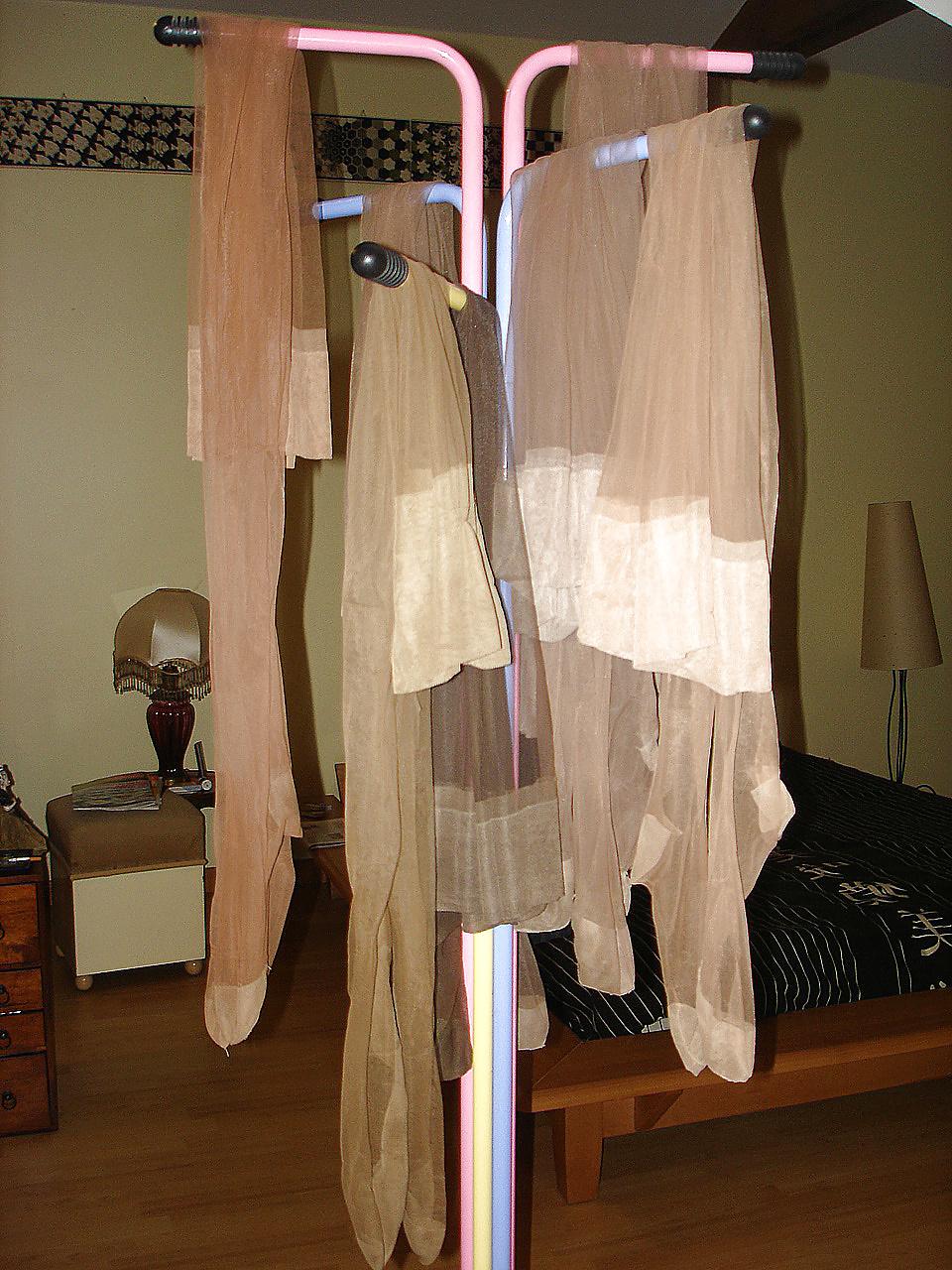 25P The Worn Stockings of Madam and me in SUSPENSION