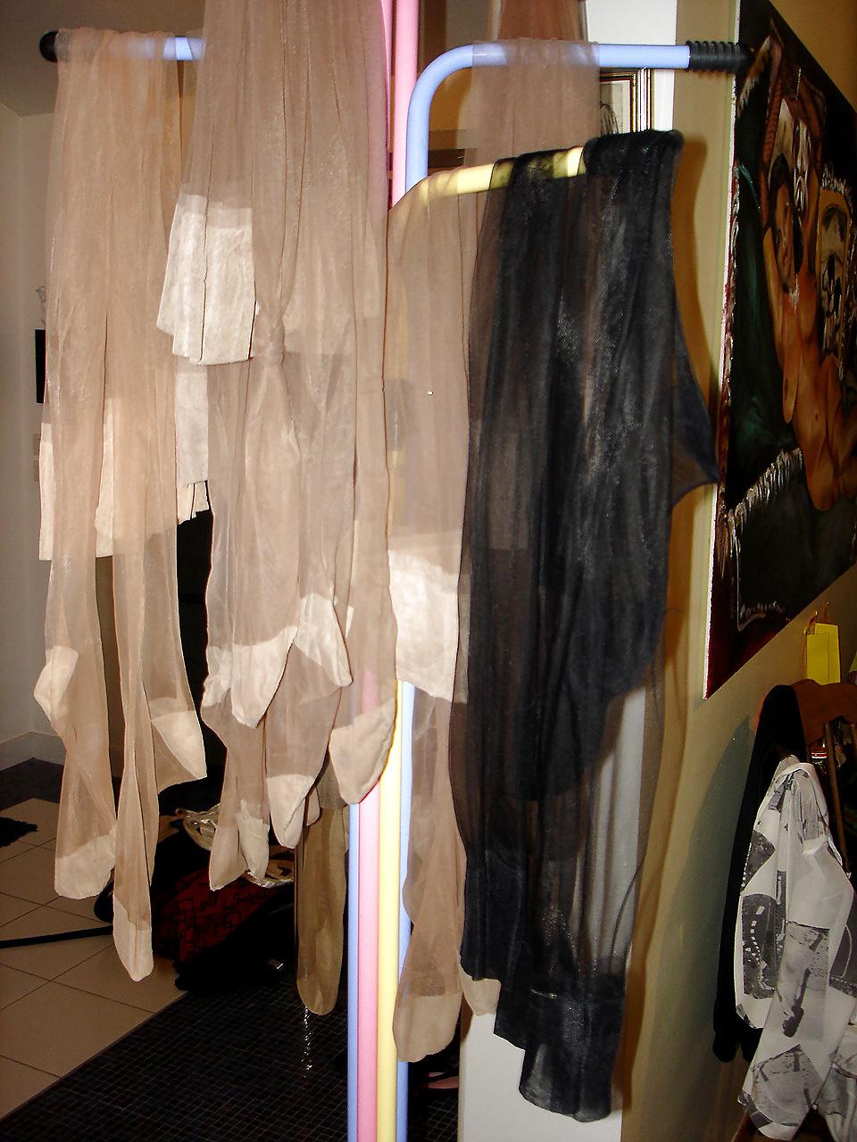25P The Worn Stockings of Madam and me in SUSPENSION