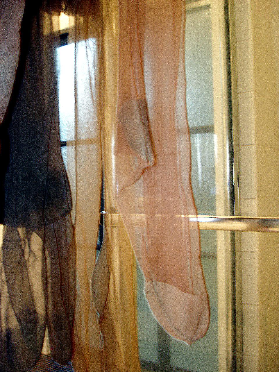 25P The Worn Stockings of Madam and me in SUSPENSION