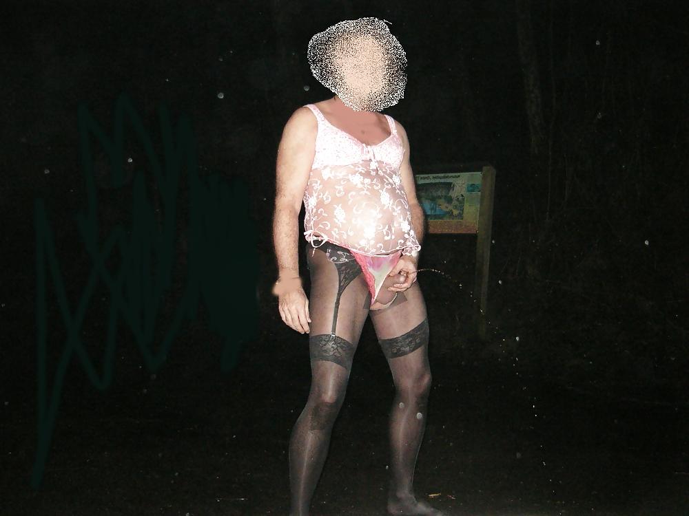 10P I am a horny crossdresser dwt