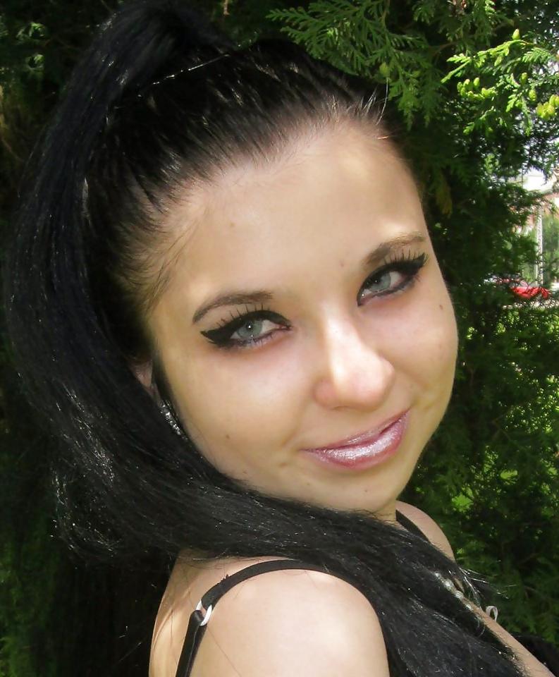 23P Russian Babes