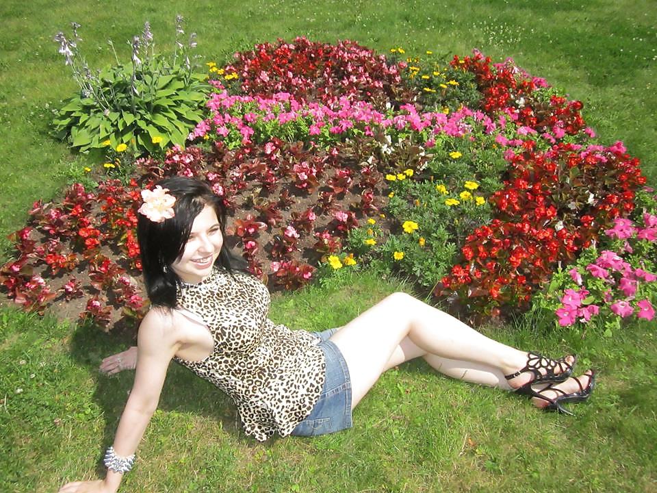 23P Russian Babes