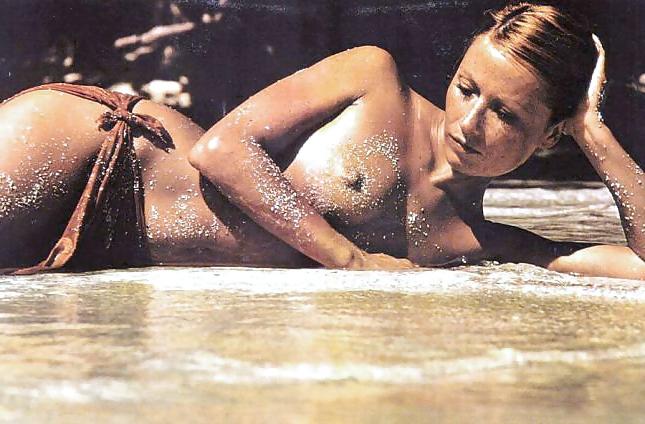 25P Marlene Jobert (Eva Green's mother)