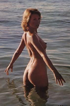 25P Marlene Jobert (Eva Green's mother)